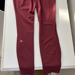 Base Pace Lululemon Leggings
